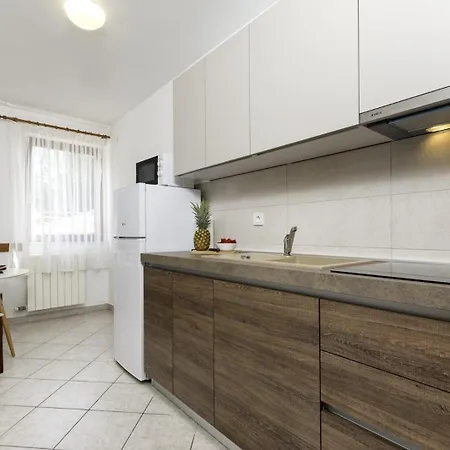 アパート Fuer 2 Personen Ca 28 Qm In Fazana, Istrien Istrische Riviera *